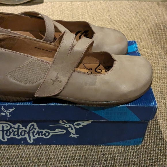 Taupe Leather Shoes- comfort shoe brand , orthotic friendly, made in Europe - Picture 2 of 5